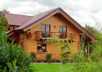 Wohnblockhaus und Holzrahmenhaus