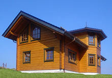 Wohnblockhaus: Am Hang